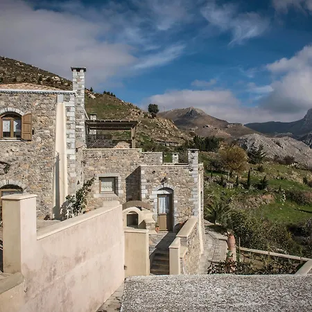 Thalori Traditional Ecotourism Village מלון דירות Kapetanianá